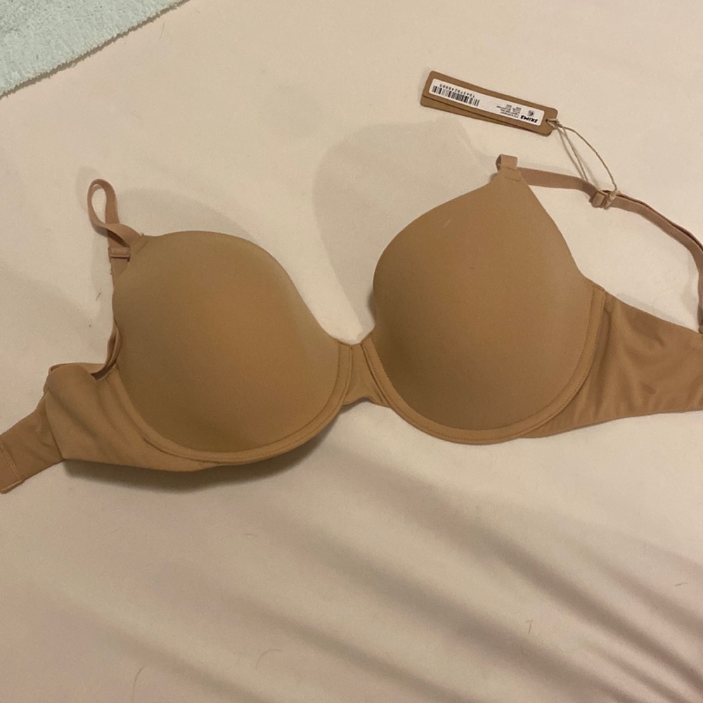 Skims Bra
